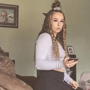 Meet your Posher, Arin